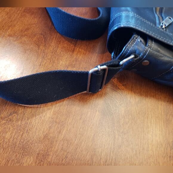eBags vintage leather computer bag black - Picture 7 of 15
